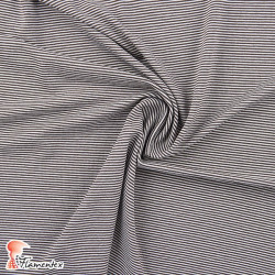 CONTE. Knit fabric. Normally used on rehearsal skirts and confy flamenco dresses.