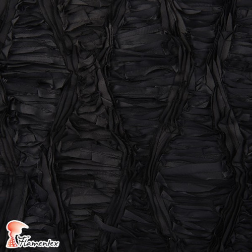 TRILLA. Crinkle fabric, ideal for special occasion dresses.