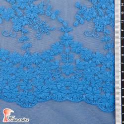 MALAGA. Embroidered elastic tulle fabric.