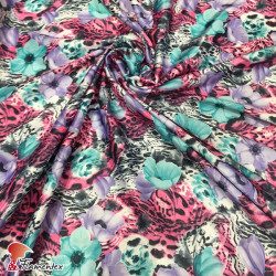 JOSEPH. Spandex fabric, ideal for flamenco dresses.